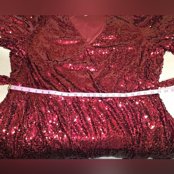Sparkling Kate & Mallory 2x Red Sequin Dress - Picture 10 of 14